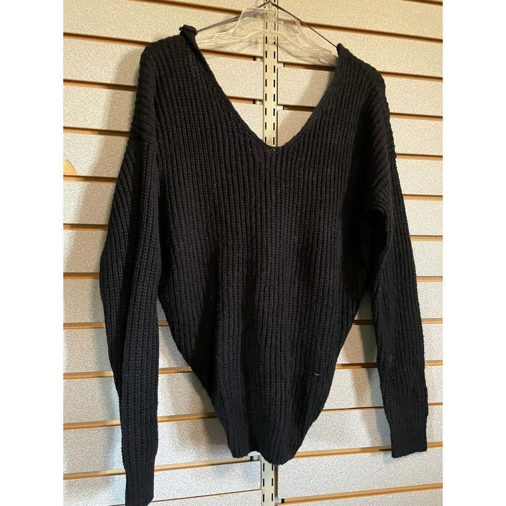 Fashion Nova Black Knit Twist Front V Neck Long Sleeve Sweater‎